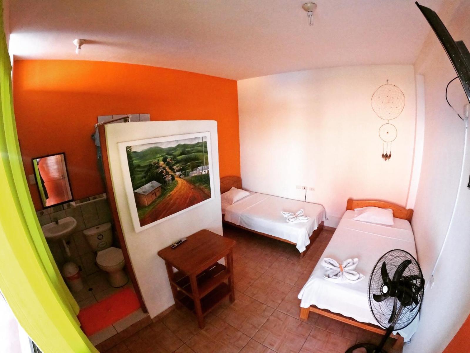 Shoffi'S House Backpackers Hotel Tarapoto Luaran gambar